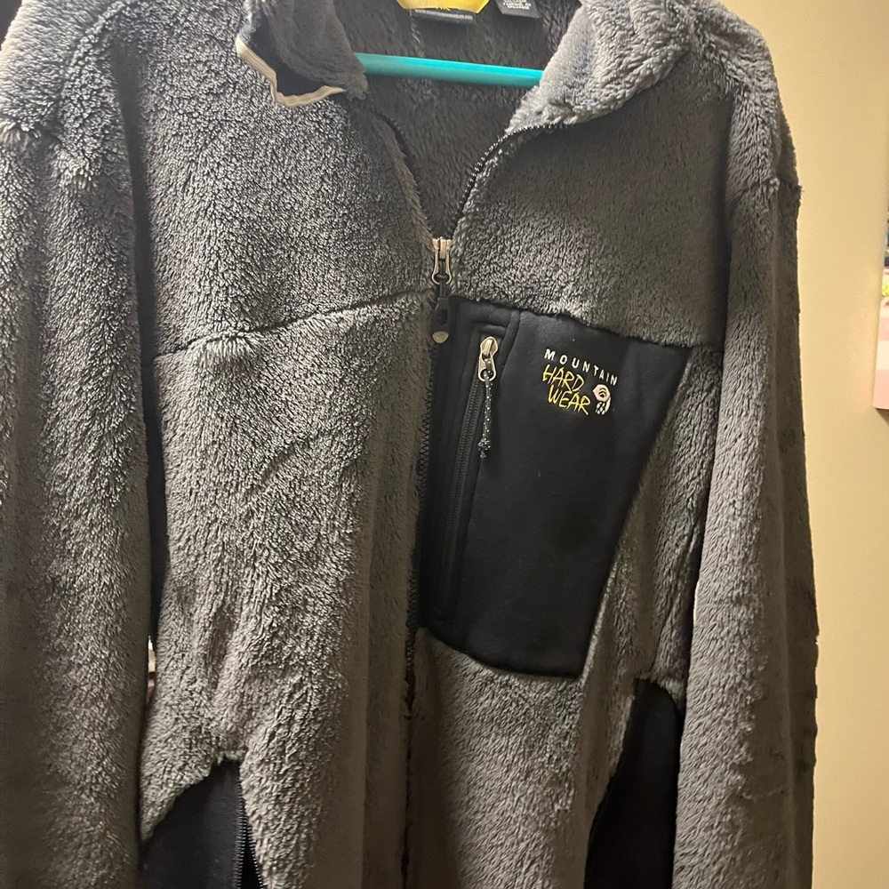 Men’s Mountain Hardwear Fleece